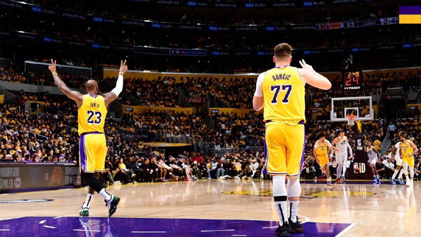 爱游戏-东契奇连续三场比赛得分超过出色发挥，澳大利亚队不断突破！观众掌声雷动的简单介绍